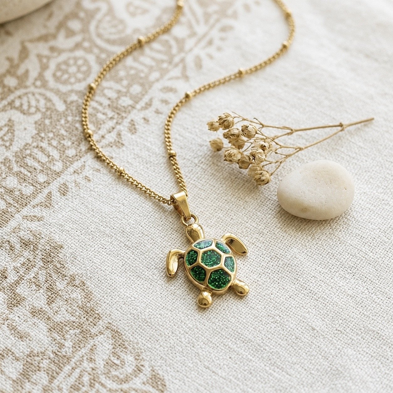 Schildkröten-Halskette in 18k Gold